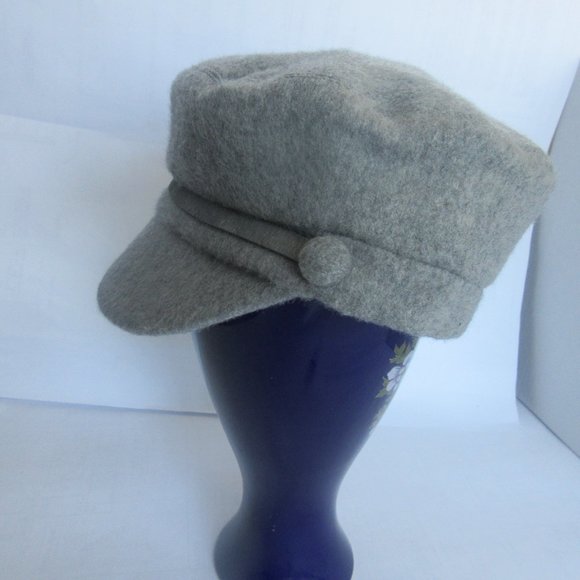 Eugenia Kim cashmere felt cap. Grey. Slips on. 100% Cashmere. Made in USA - Picture 1 of 12